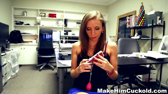 Make Him Cuckold - Slender wife Norah Nova fuck r. teen porn