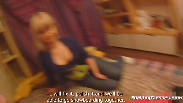 Fucking Glasses - Fuck snowboard newbie Kira teen-porn