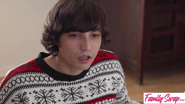 Swap Mom "We have been avoiding sex all week, we've been so good you guys!" S2:E2