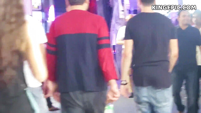 Asia's Sex Tourist Paradise - Thai Hookers & Nightlife