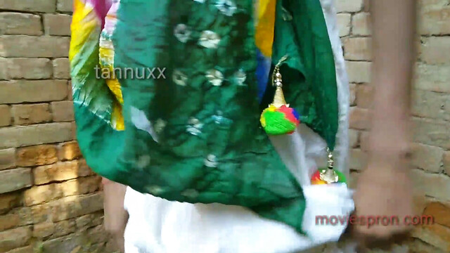 Outdoor teen girl Puja Gupta fucking