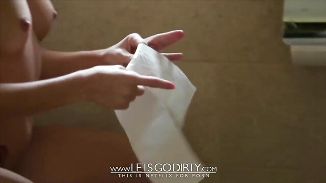 18j teen wird extren geil eingeritten