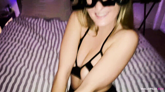NYE 2020 College Slut Afterparty Sex - Molly Pills - Cute Horny Girlfriend POV