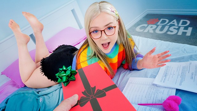 Horny Stepdaddy Fucks Innocent Stepdaughter Hard, Making Her Cum Repeatedly