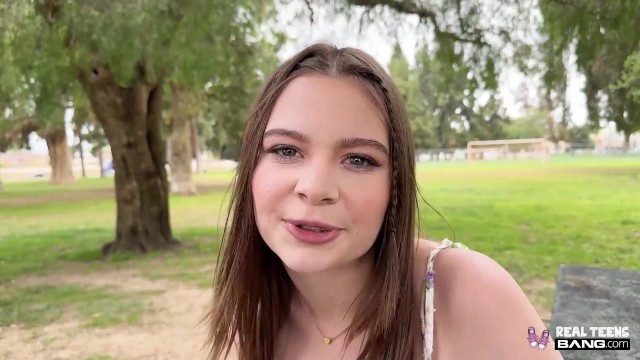 Thick Amateur Fucks Like A Pro On Her First Casting Couch Tape, Riding Hard