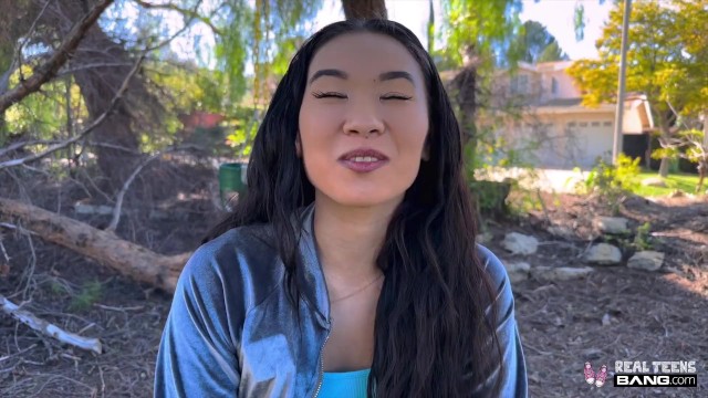 Bubble Butt Asian Coed Flashing Strangers Then Fucking Like A Wild Animal