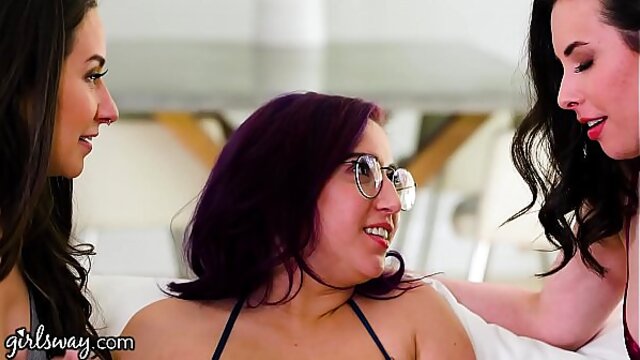 Cassidy and friends finger each other wildly instead of studying in dorm room fun